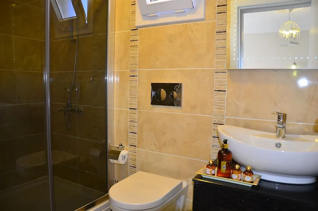 Rose Garden Boutique Hotel Akbuk  Bed & Breakfast